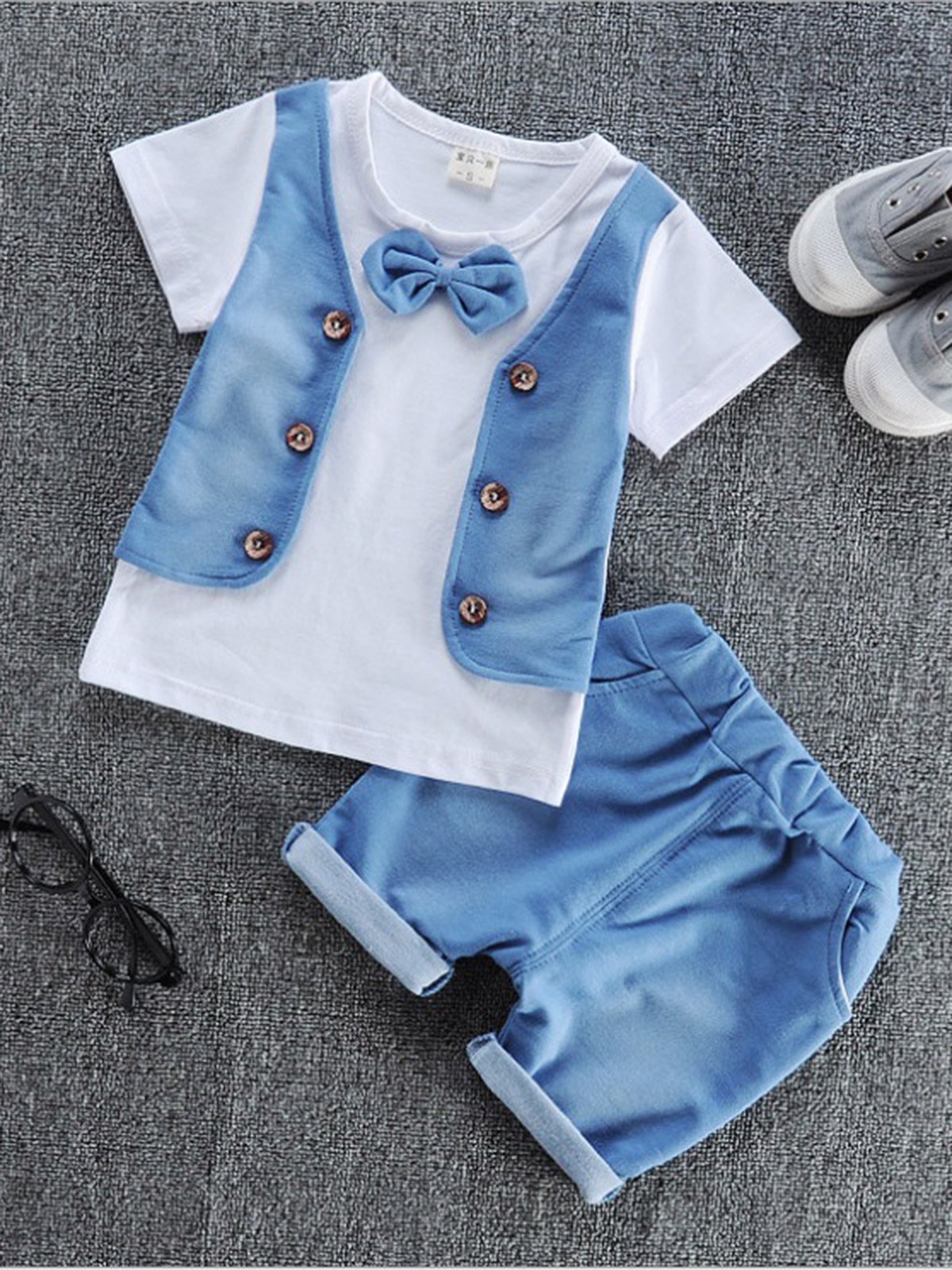 Праздничная одежда картинки для детей