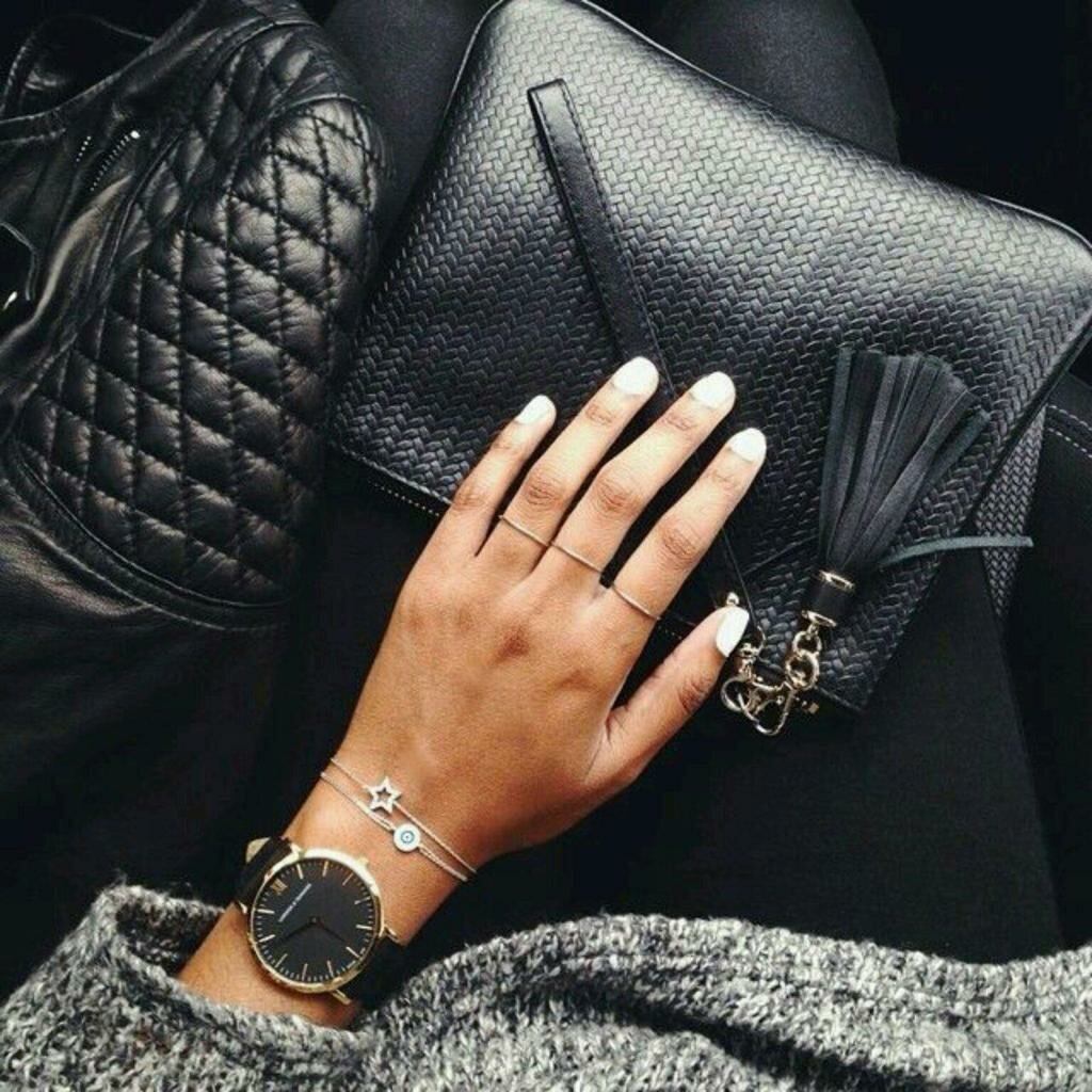 Аксессуары на руку женские