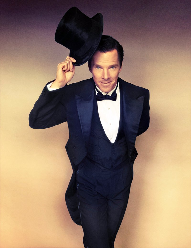 Бенедикт Камбербэтч поклон