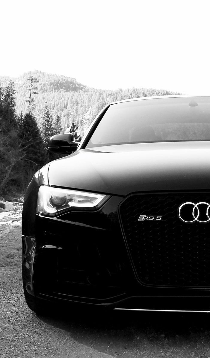 Черная Ауди rs5 2013