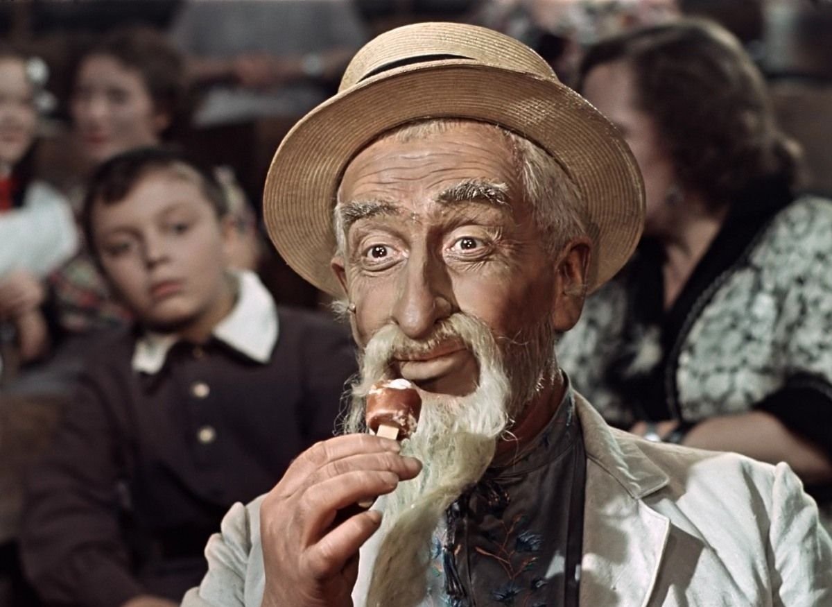 Старик Хоттабыч фильм 1956 футбол