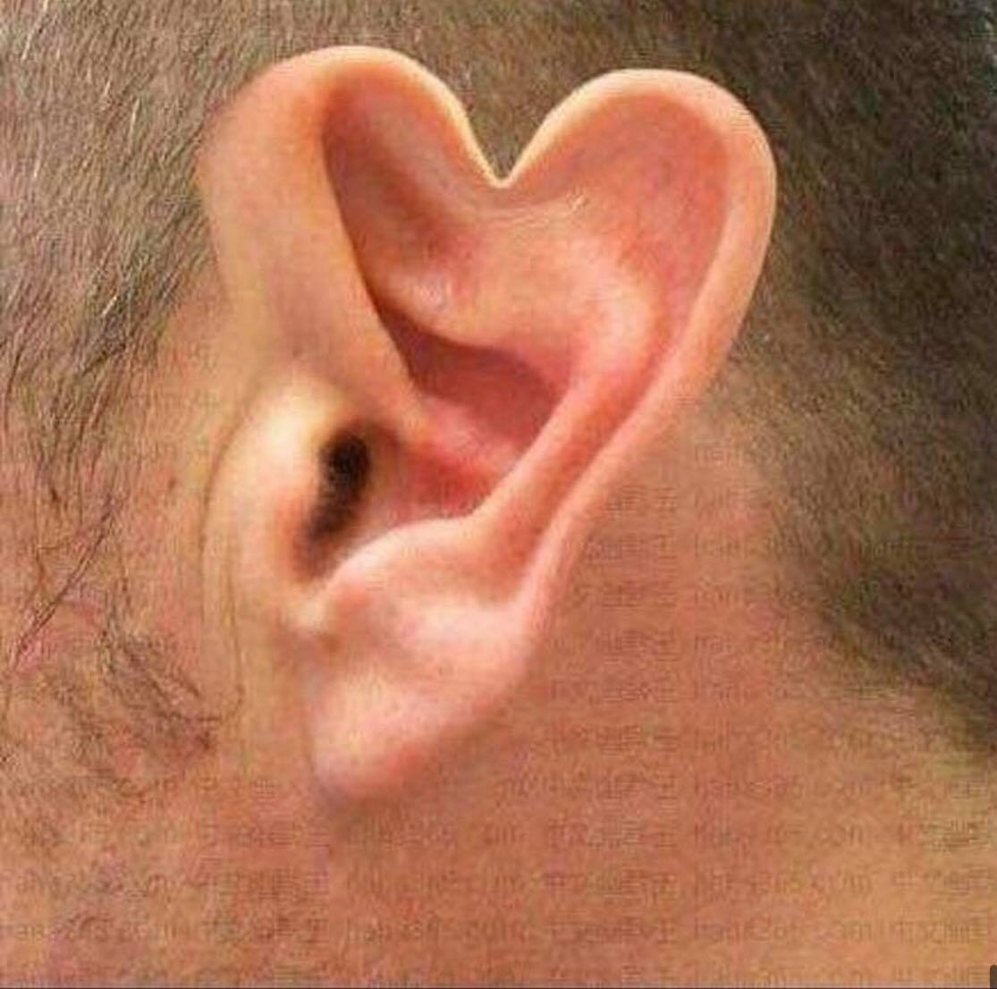 Мальчик с большими ушами