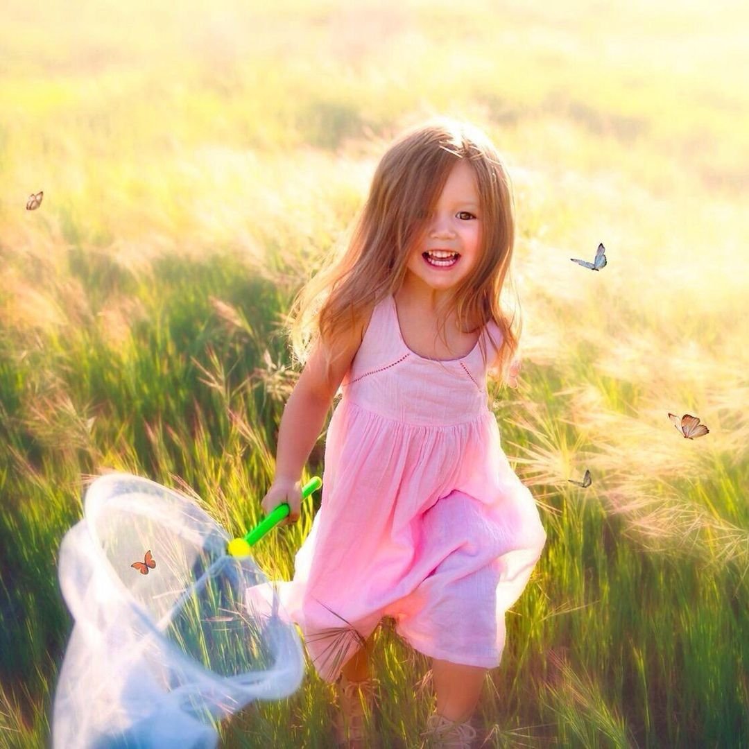 Маленькая девочка природа