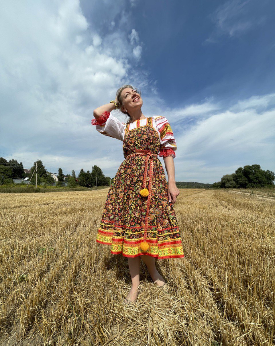 Сарафан русский народный