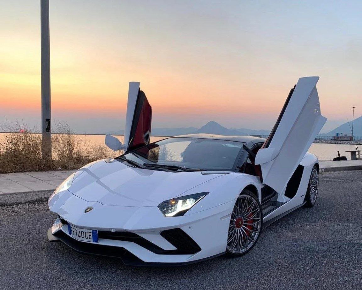 Lamborghini Aventador 4к