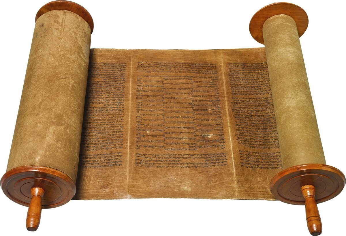 Папирусный свиток Рим