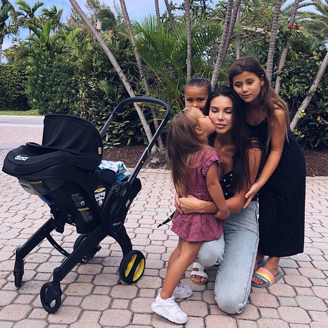 Мама и дочка