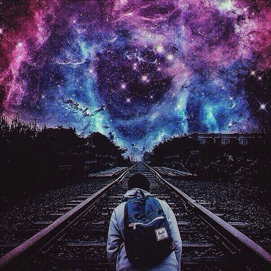 Надписи на фоне космоса