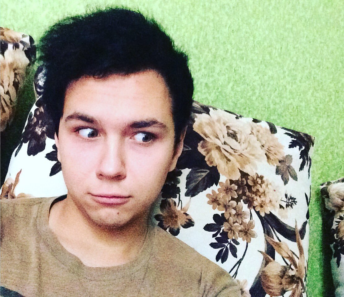 Антон Миллс