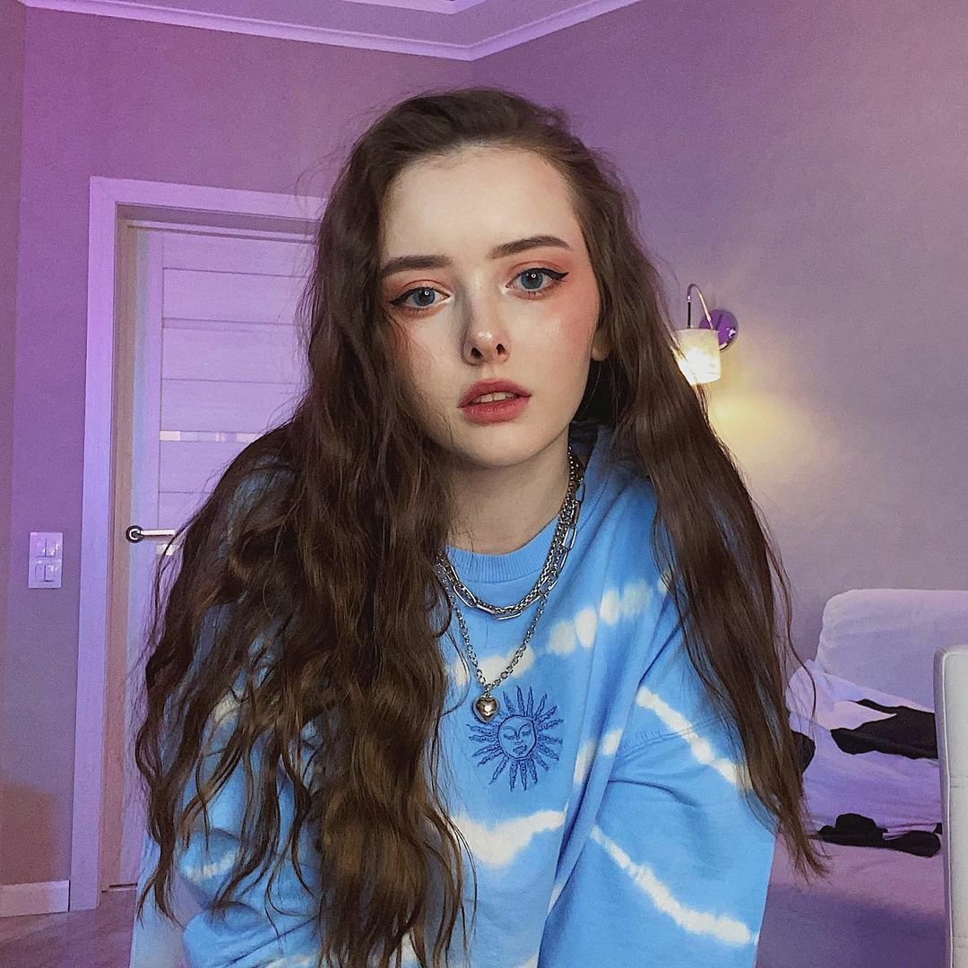 Полина Мелли