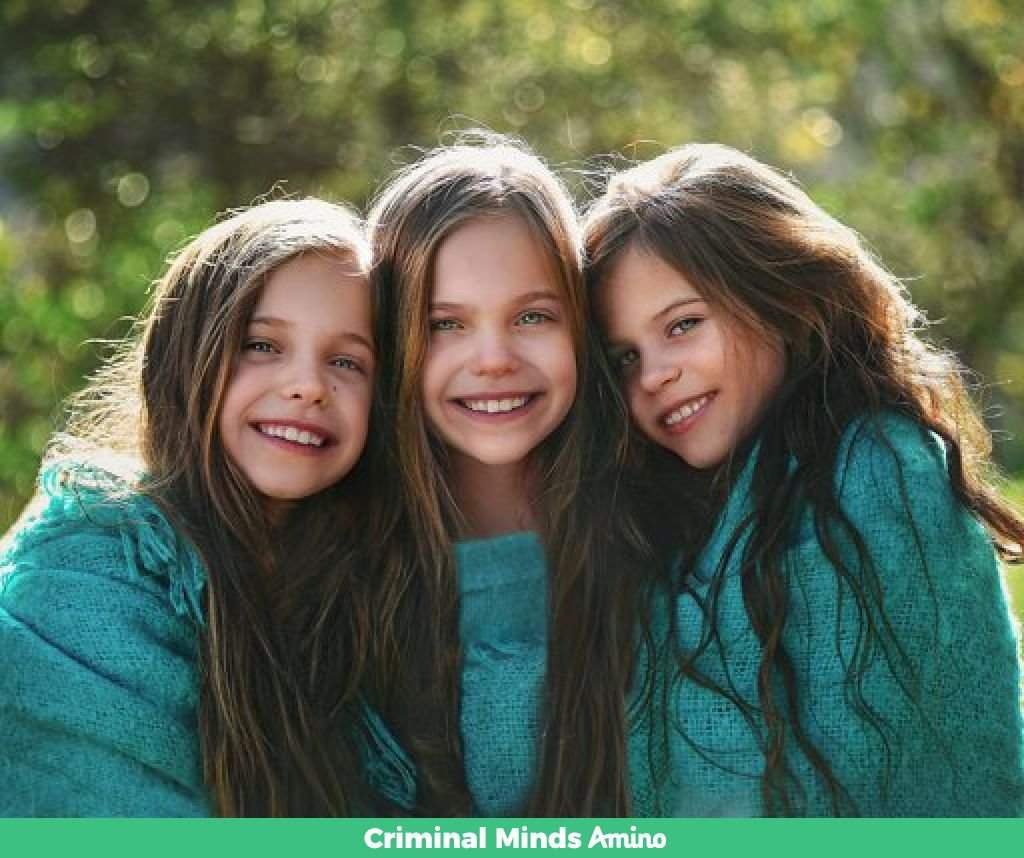 Близнецы тройняшки