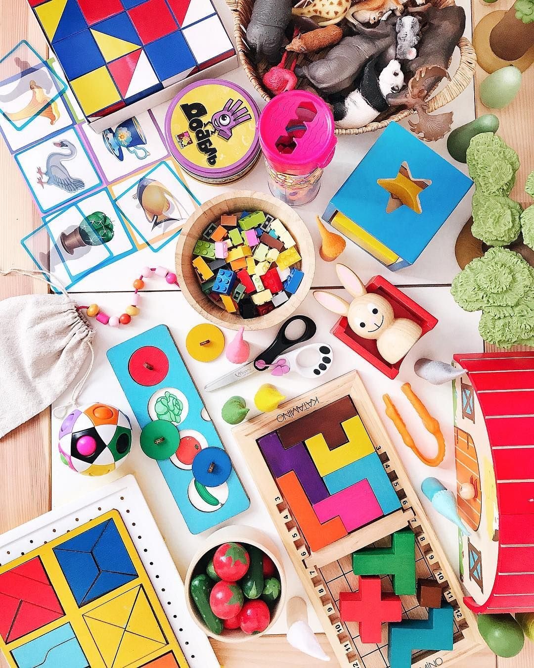 Детские игрушки развивалки