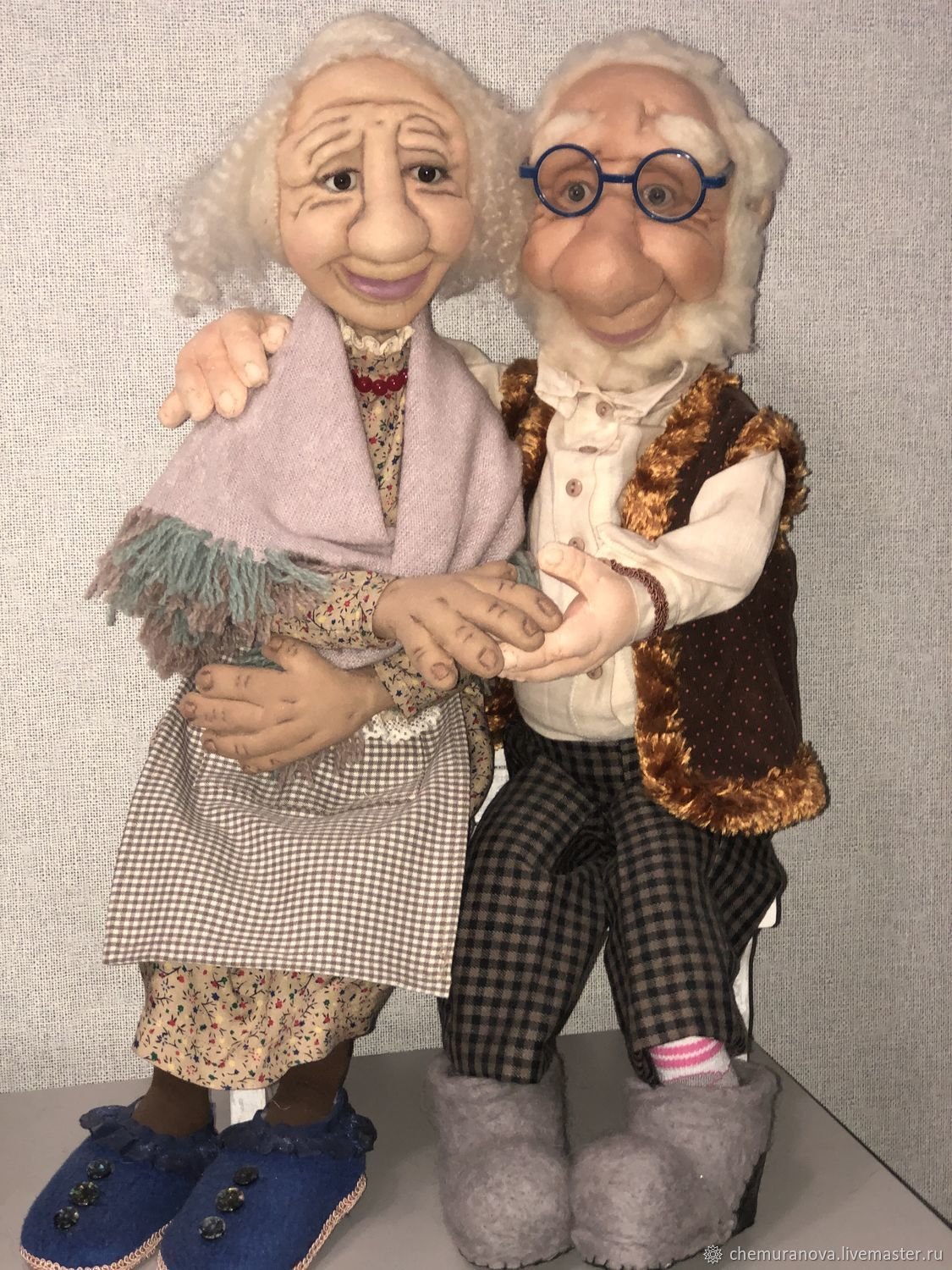 Фото бабушка рядышком снова жених и невеста