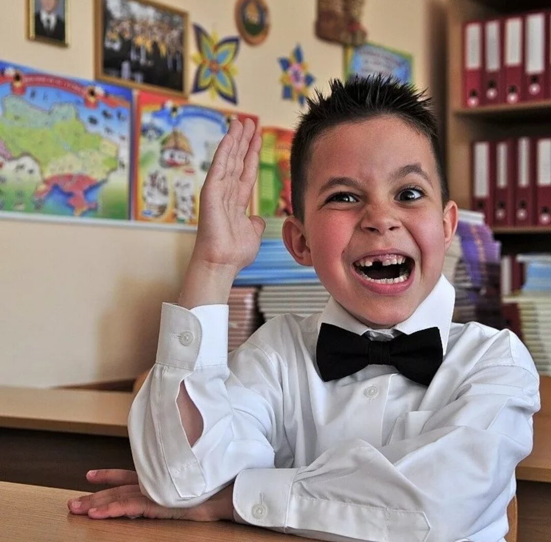 Девочка ученица