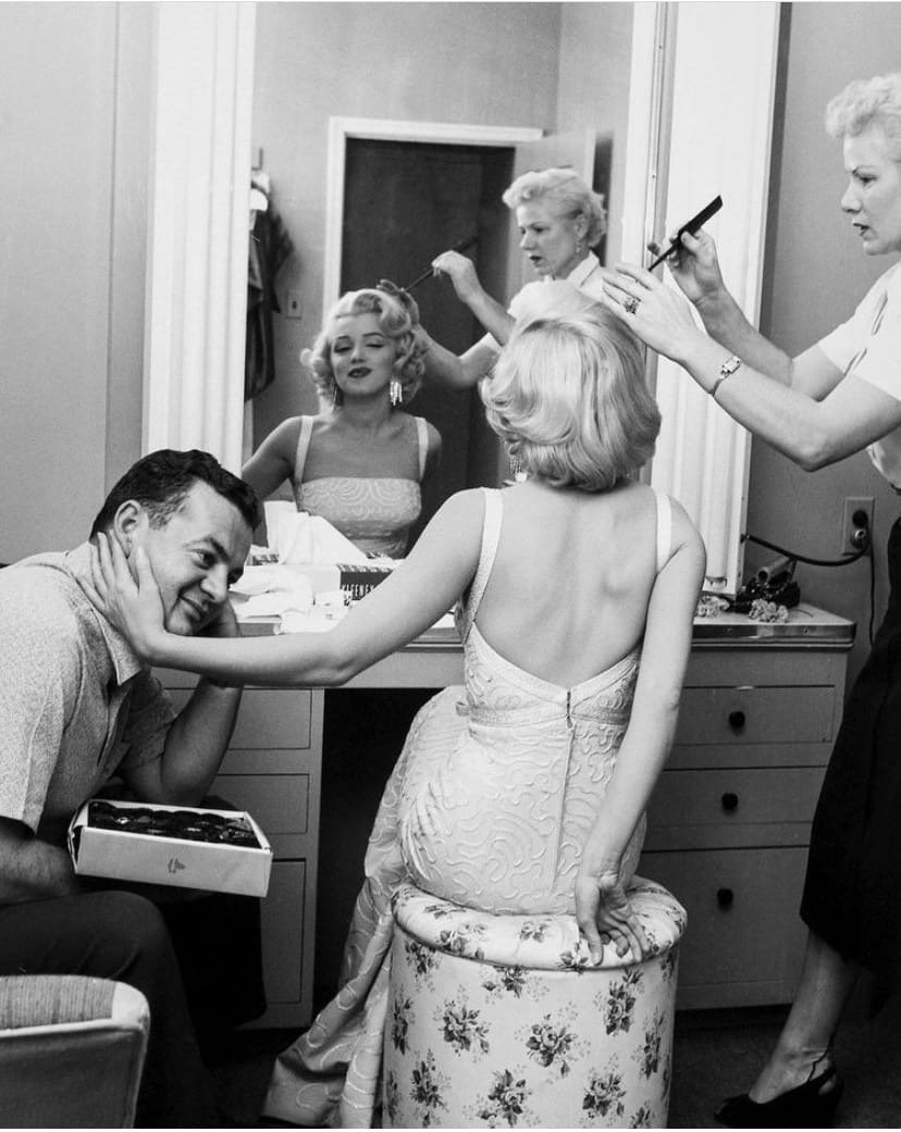 Marilyn Monroe в гримерке