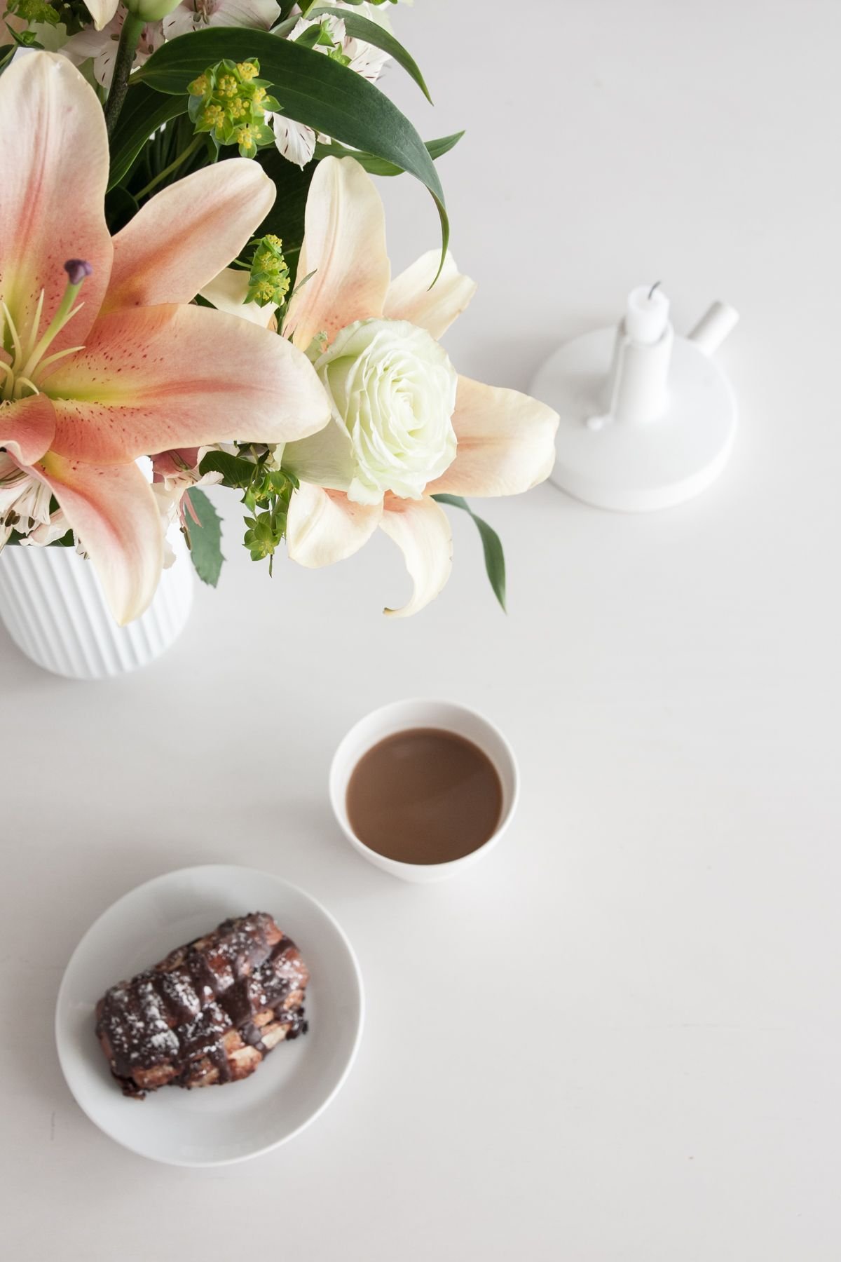 Кофе цветы Минимализм