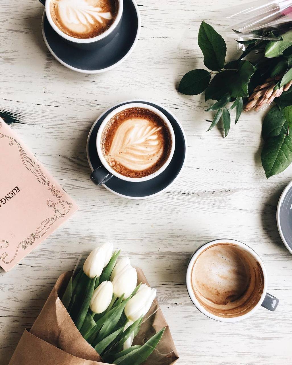 Коричневый фон для инстаграмма