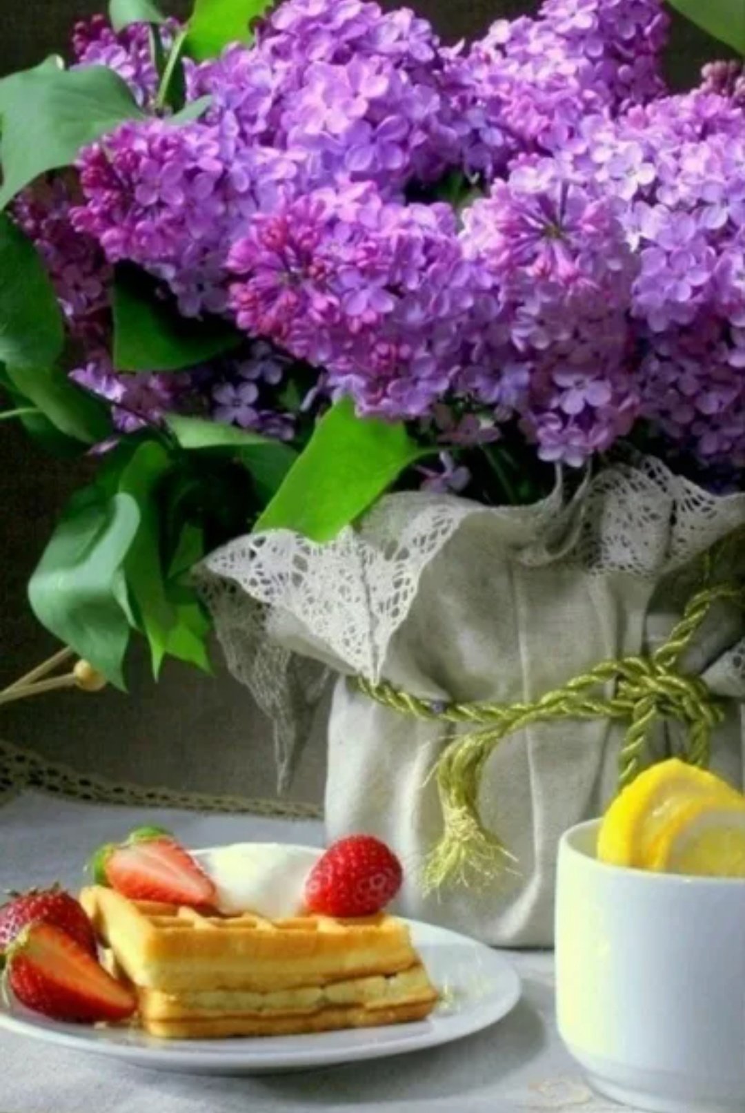 Сиреневое чаепитие