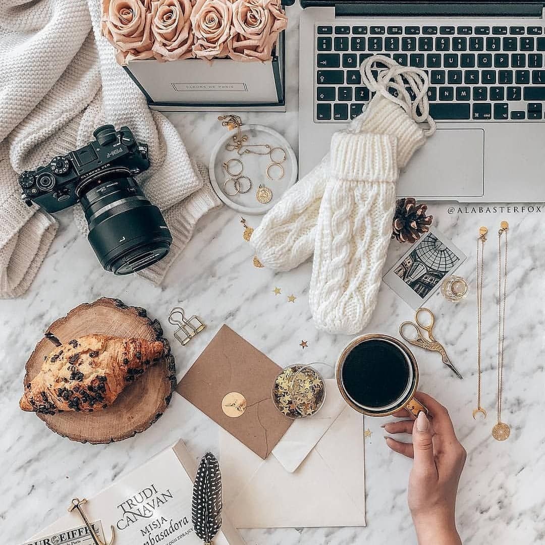 Инстаграм в бежевом стиле