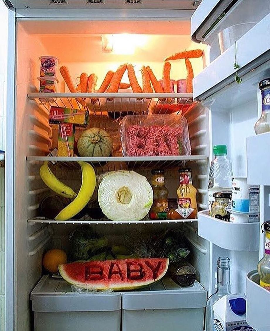 Холодильник карикатура