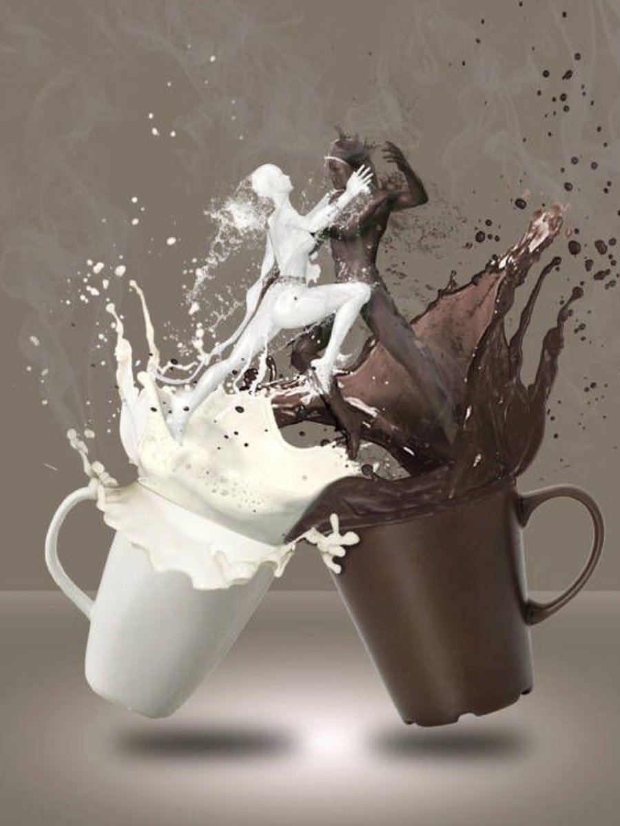 Кофе с молоком красиво