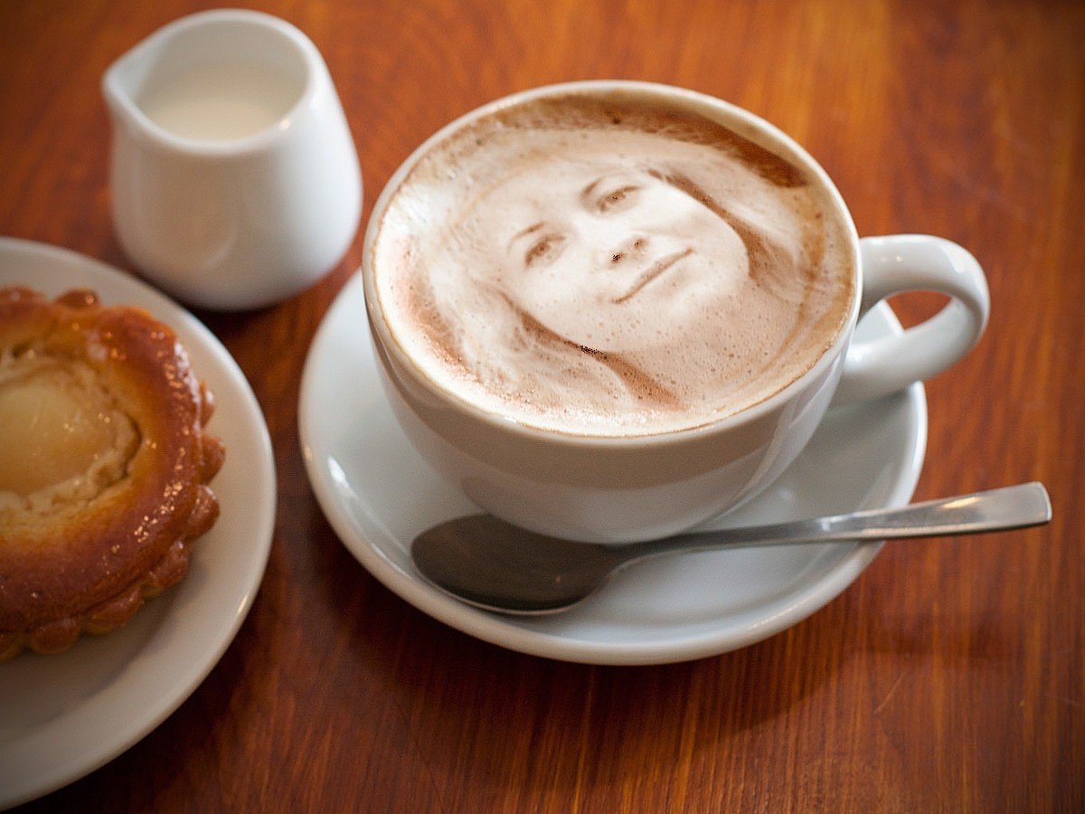 Чашечка горячего репрессо