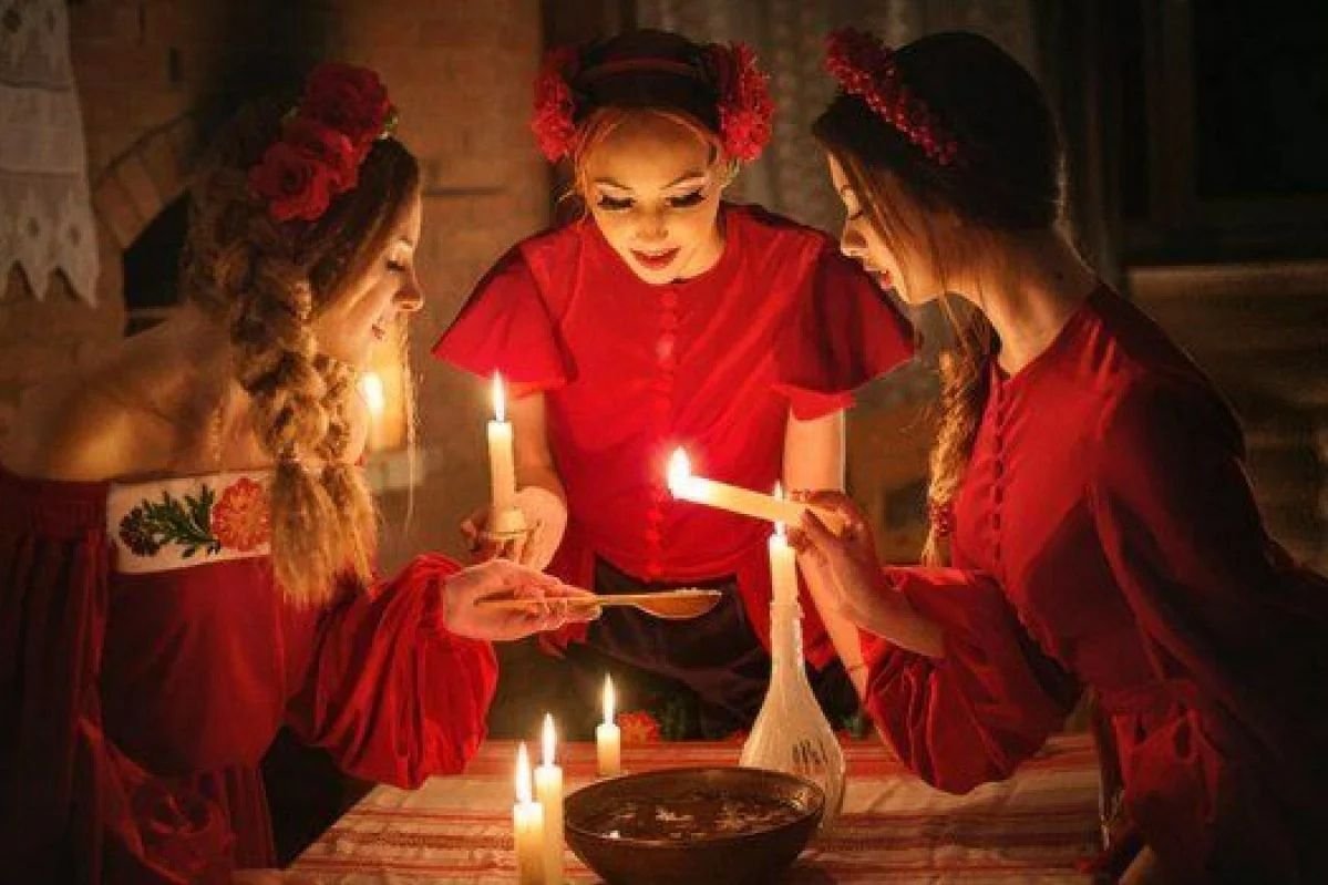 Девушки гадают