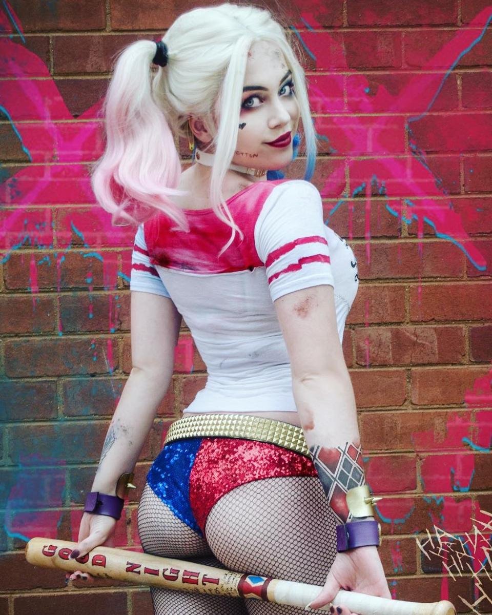 Харли Квинн косплеер