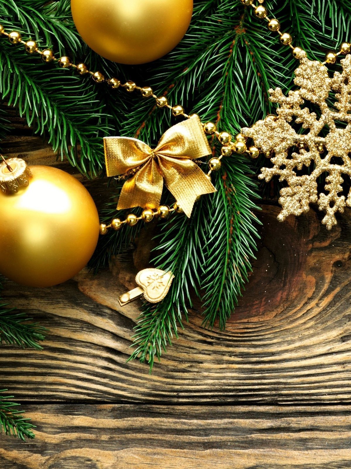 Новогодняя ветка