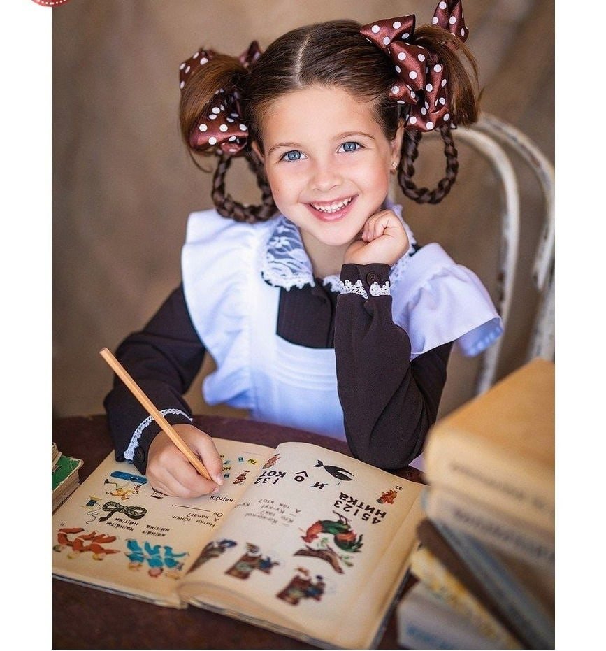 Красивые девушки девв школе