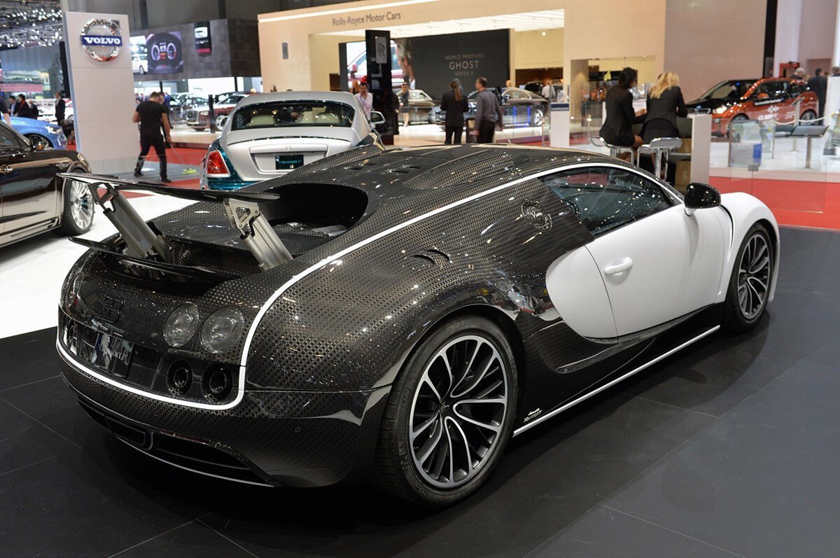 Bugatti Veyron от Mansory vivere