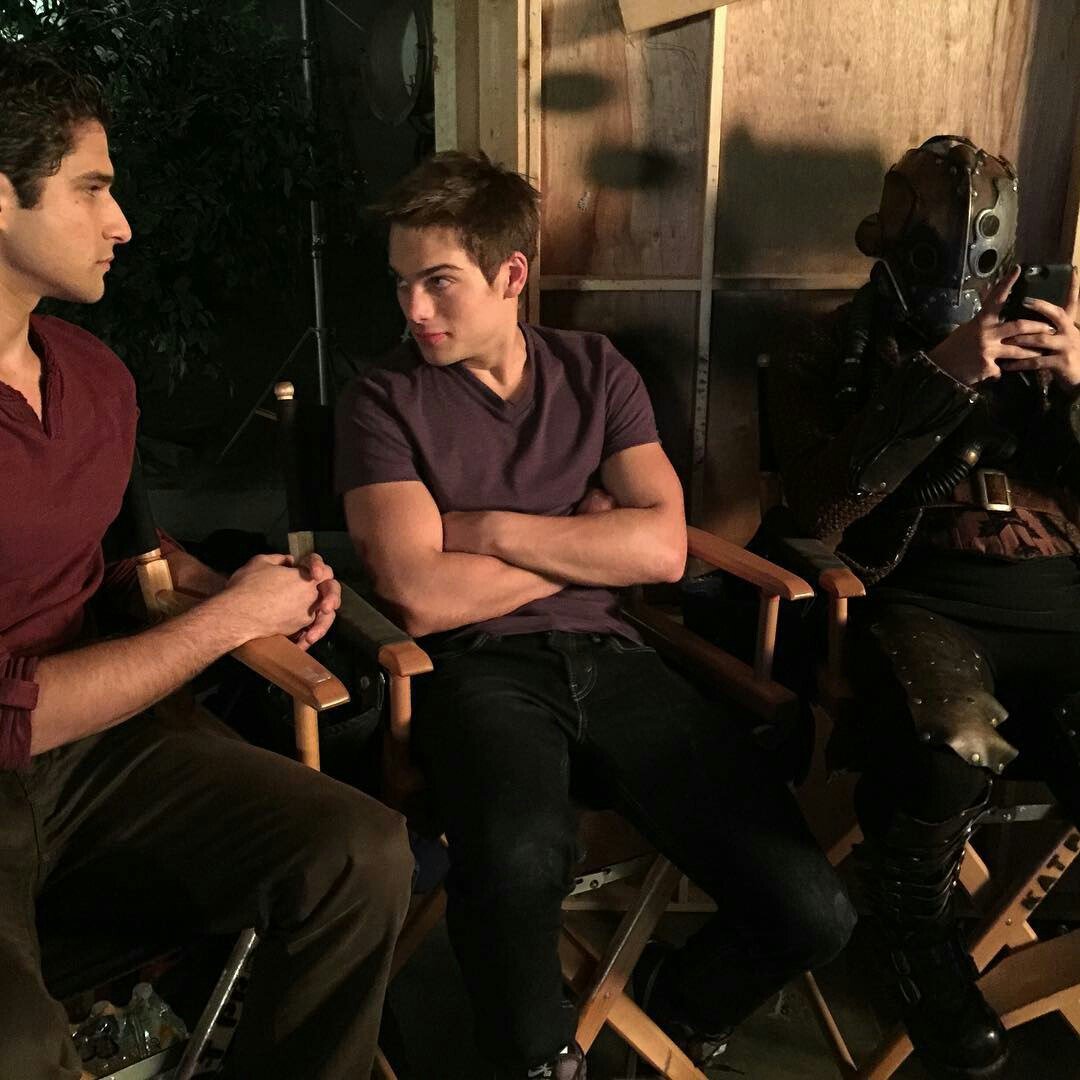 Волчонок сериал смешные моменты