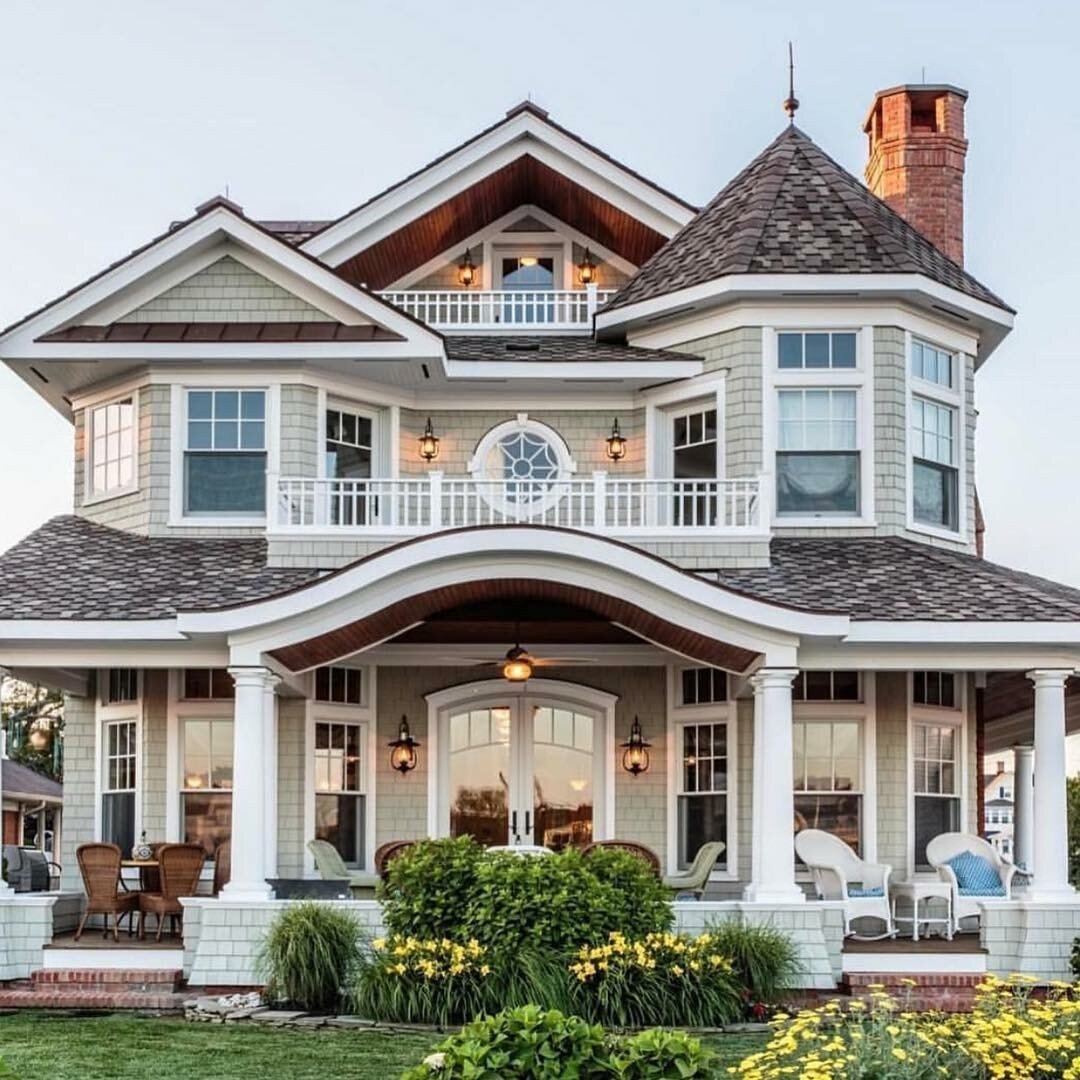 Особняк на Рублевке с бассейном