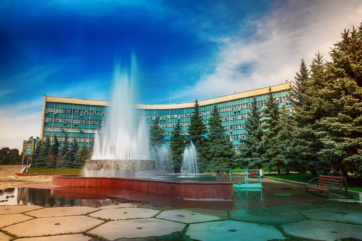Фонтан на Ермакова Новокузнецк