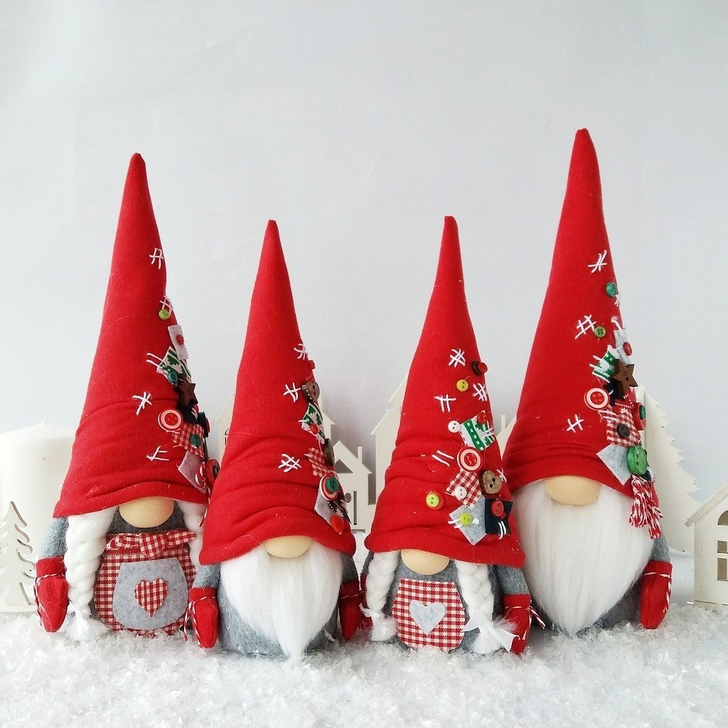 Шьем гнома новогоднего