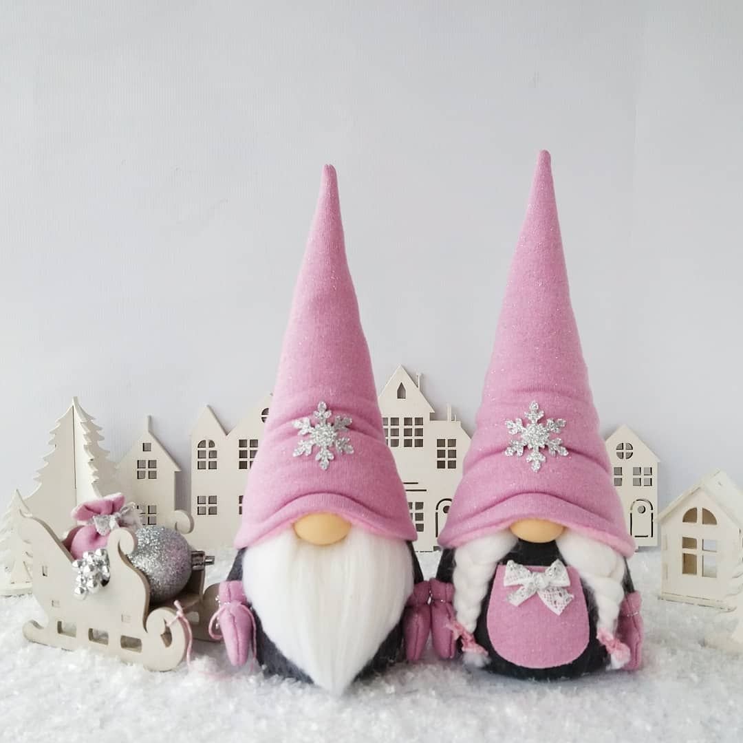 Рождественские Гномы вышивка