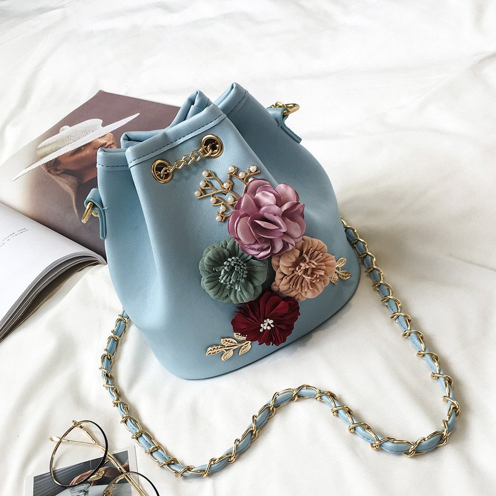 Необычные маленькие сумки