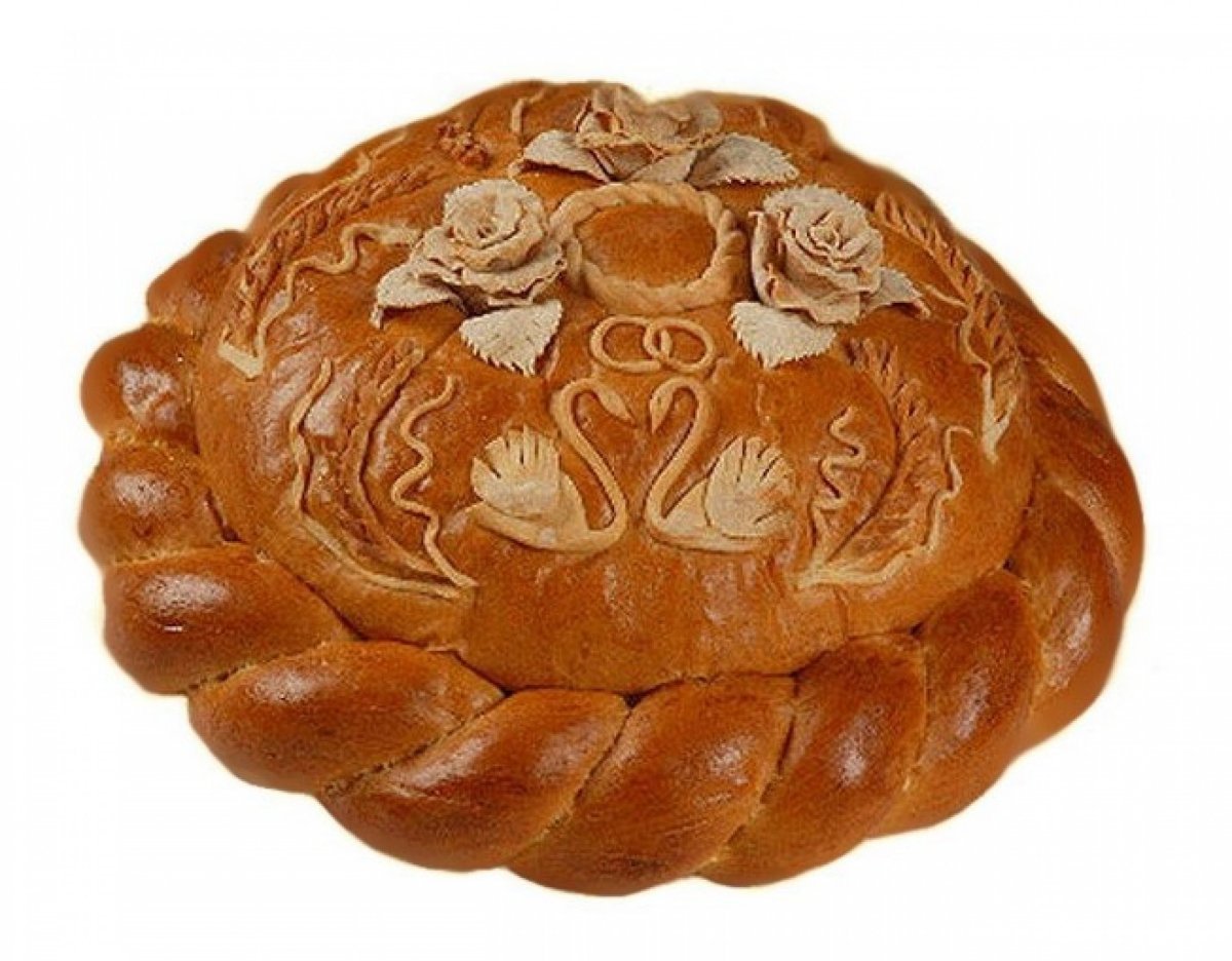 Каравай хлеба на рушнике