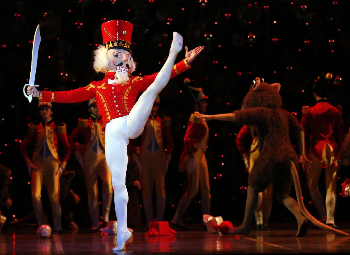 Опера Щелкунчик Чайковский