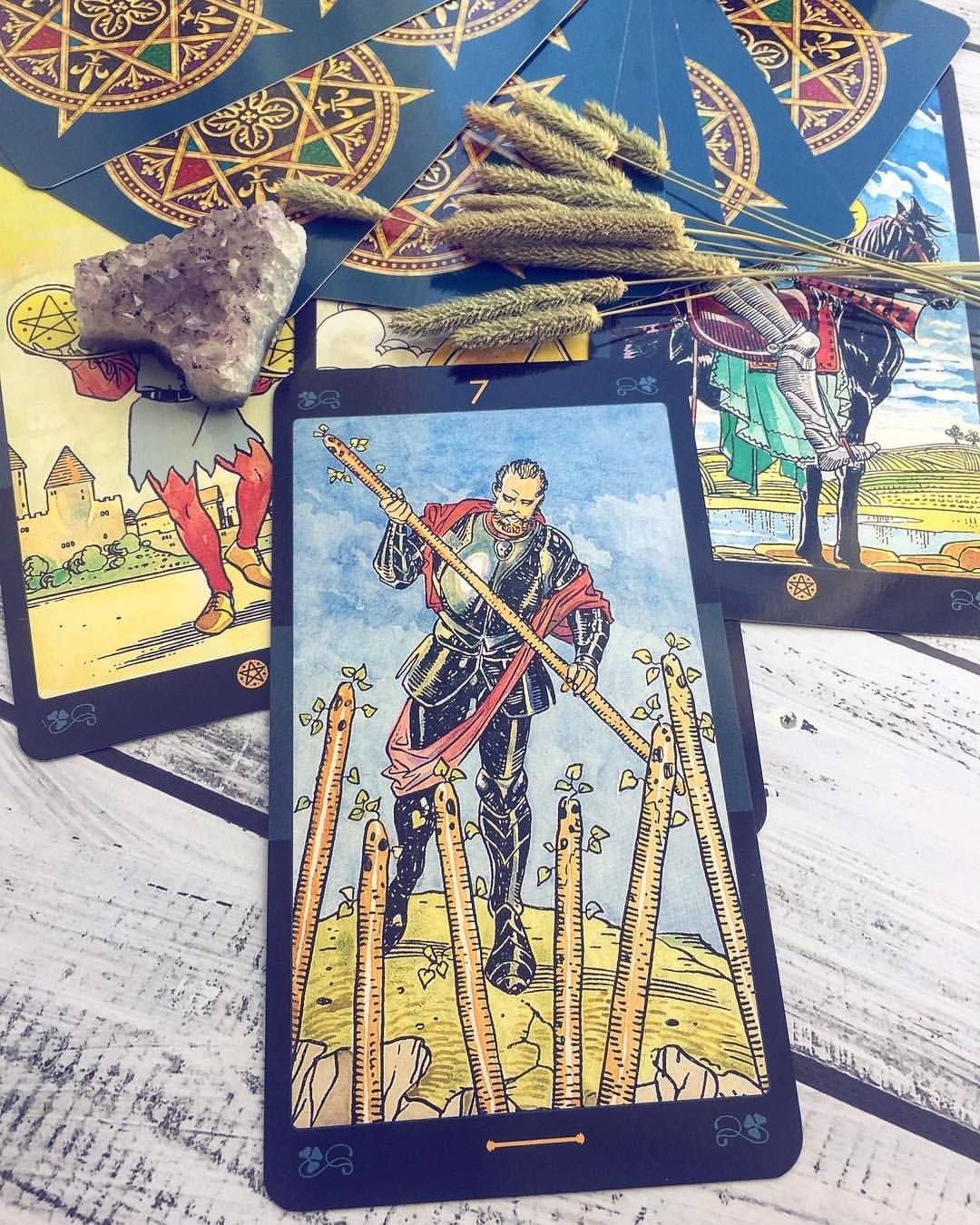 Карты Таро Уэйта 9 жезлов