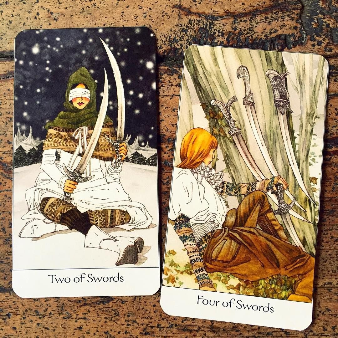 Таро жезлы пентакли мечи кубки и стихии