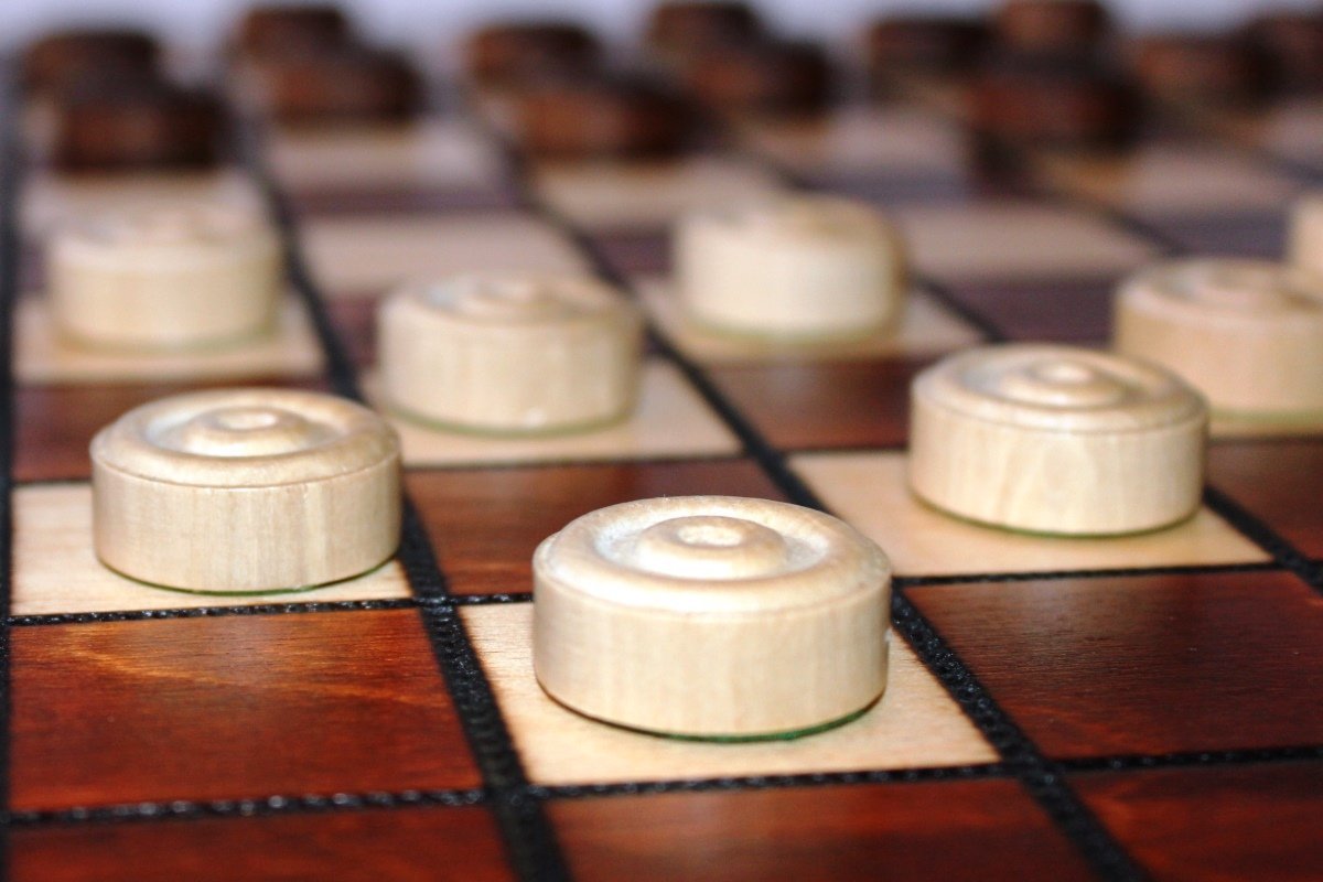 Шашки международные стоклеточные