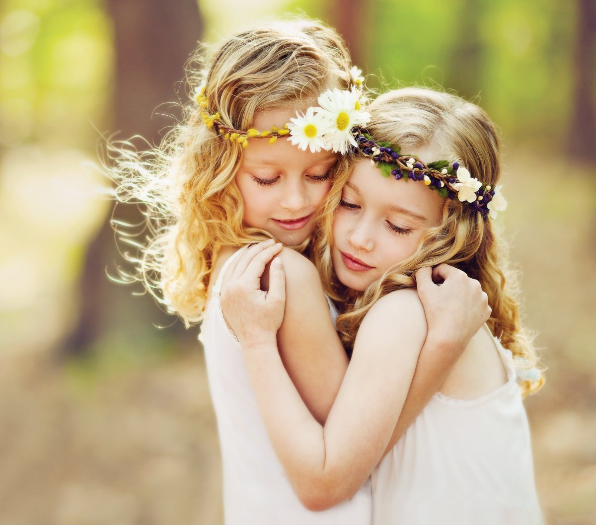 Маленькие подружки