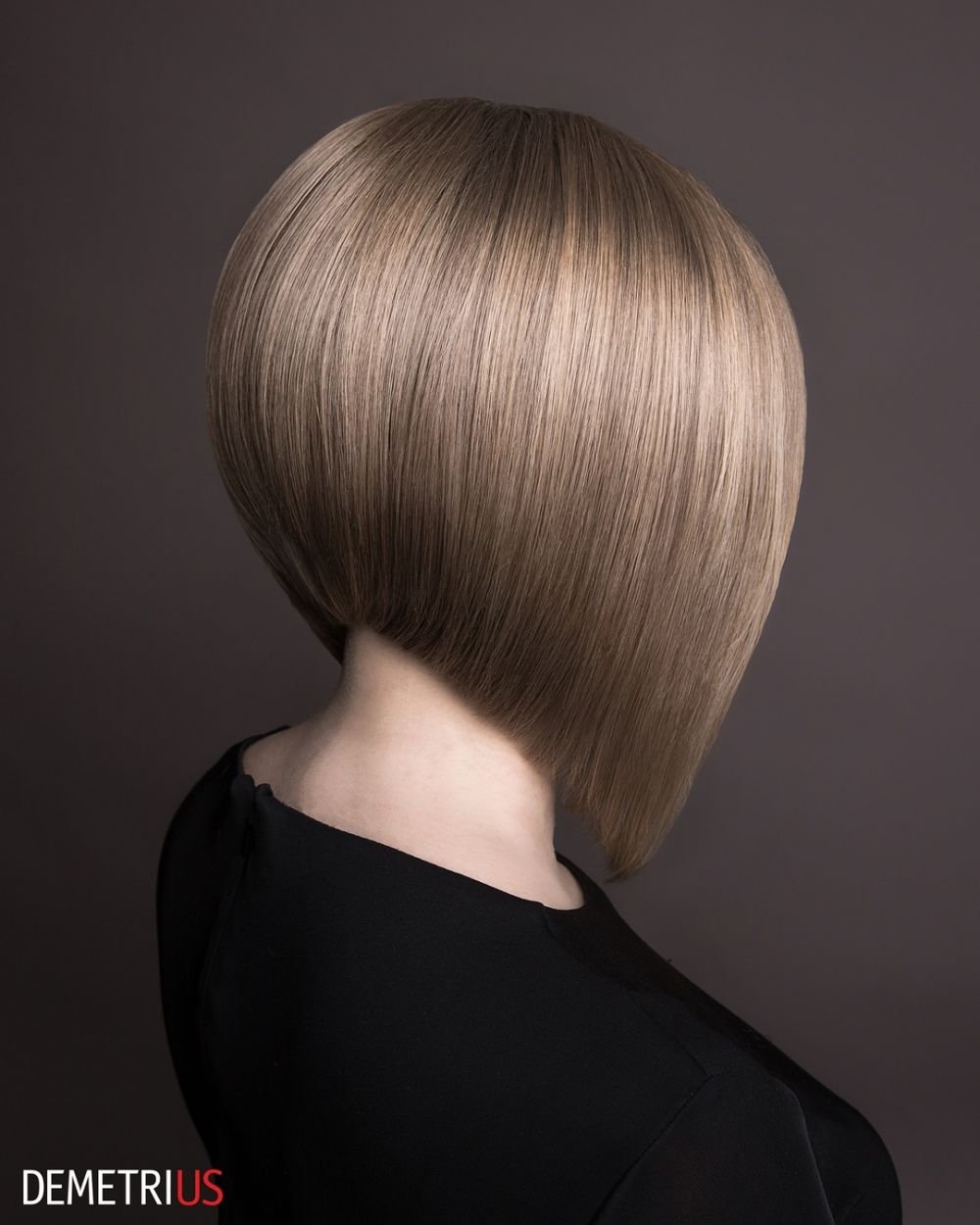 Боб каре ассиметричное затылок