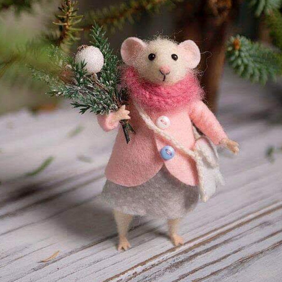 Крыса с сердечком