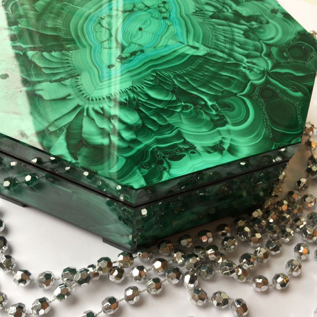 Малахитовая шкатулка Нижний Тагил