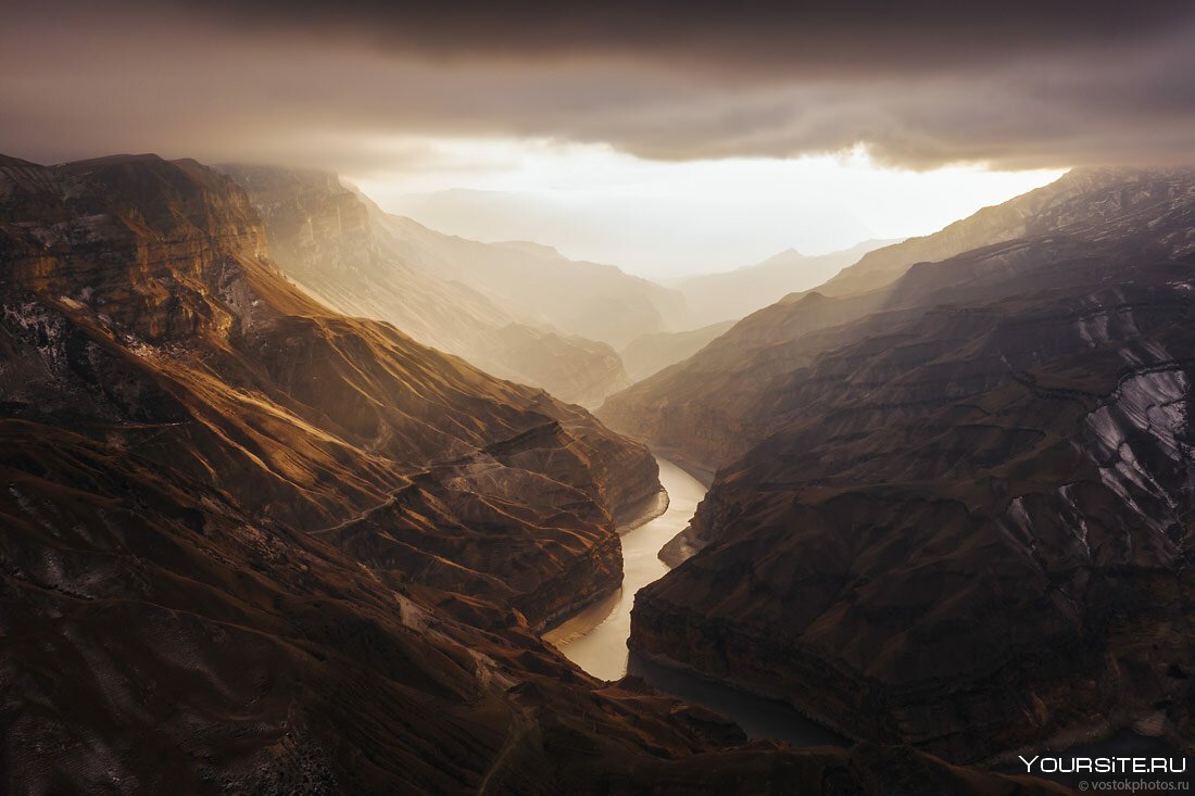 Сулакский каньон в Дагестане закат