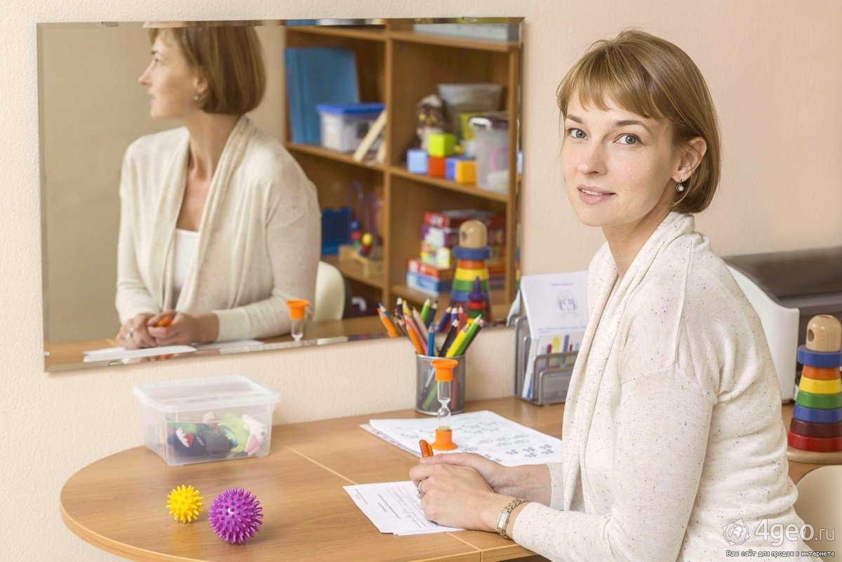 Врач логопед дефектолог