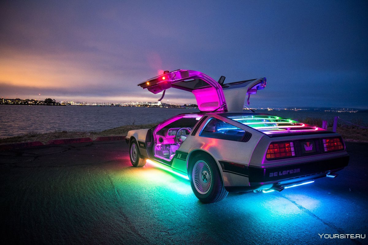 Retro Wave Делориан