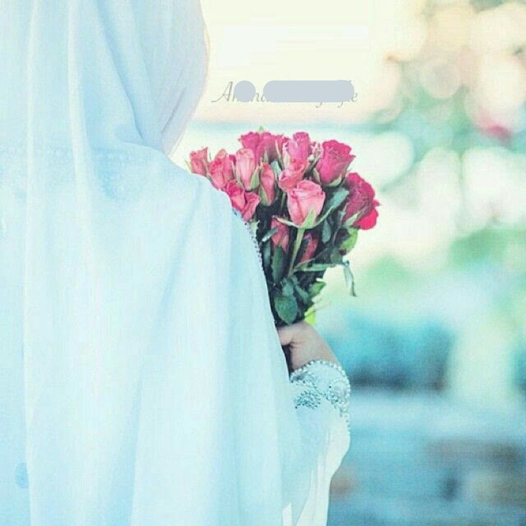 Мусульманка с цветами